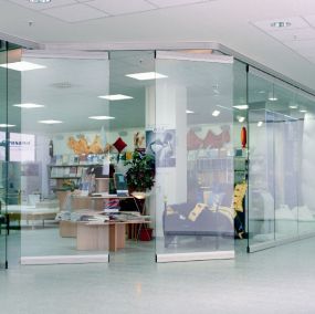 Glass Folding Partitions