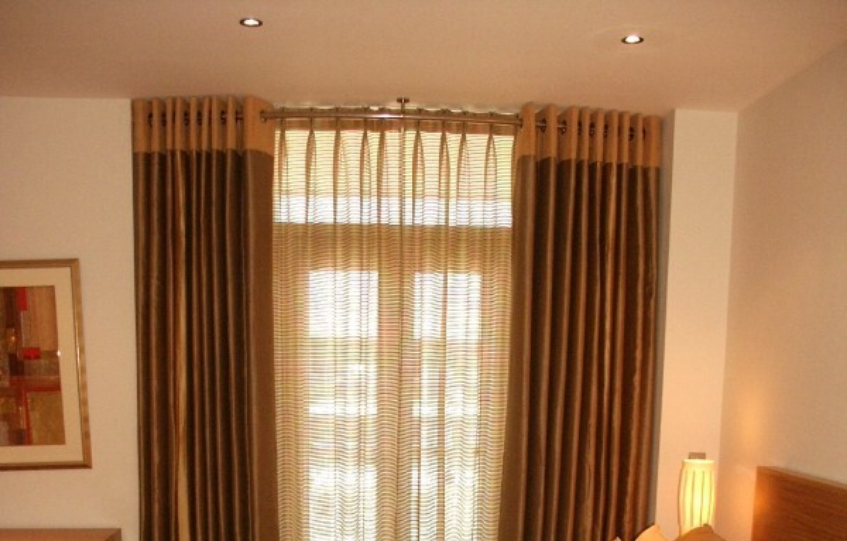Eyelet Curtains in Stalybridge