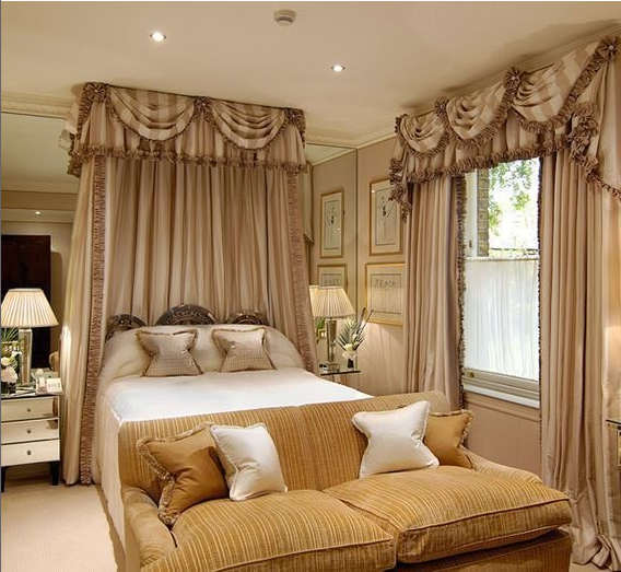 Contract Curtains in Saddleworth