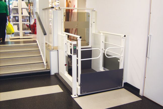 The Lowriser - Low-Rise Step Lift
