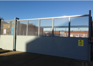 Swing Gates Commercial & Domestic 
