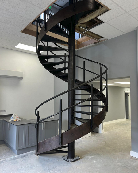 Stunning Metal Staircase Solutions in Brentwood