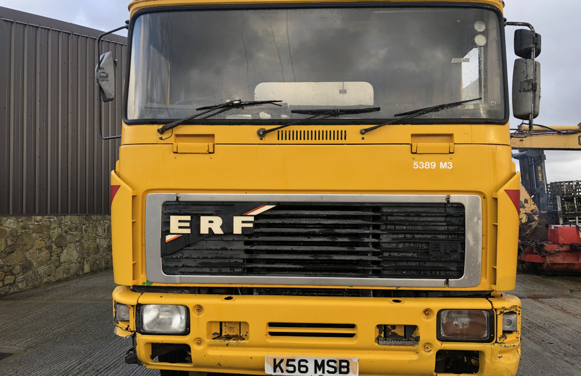 ERF Truck – EC10 8×4 Phoenix Tanker