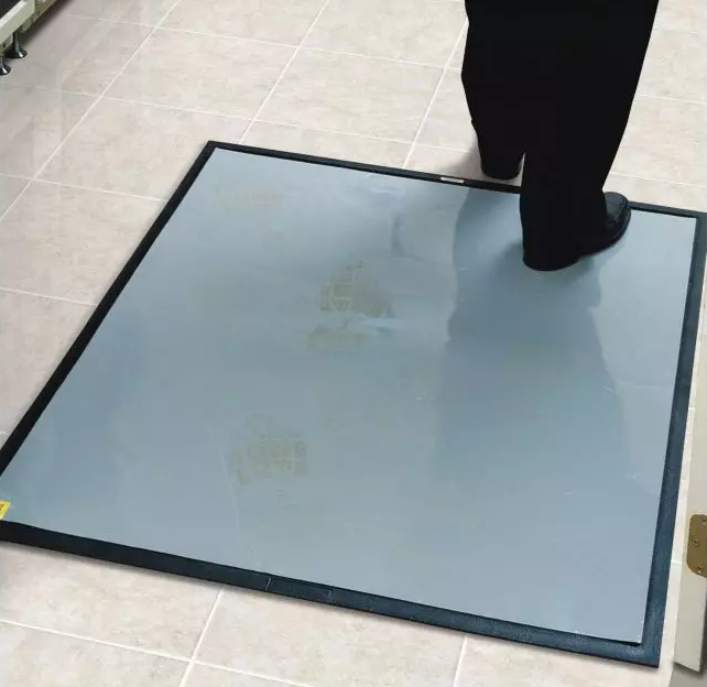 Clean Stride Adhesive Sticky Tack Mat