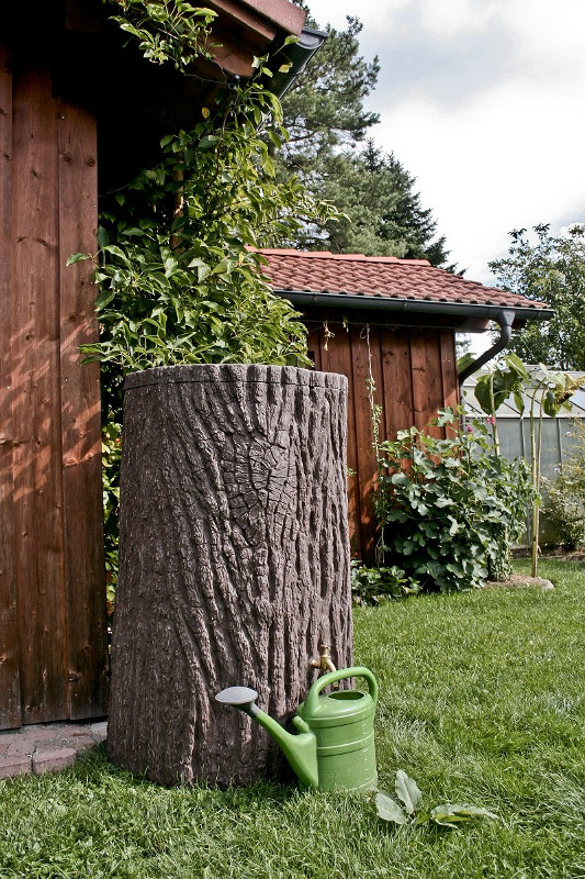 Evergreen Water Butt – Old Oak Tree Style