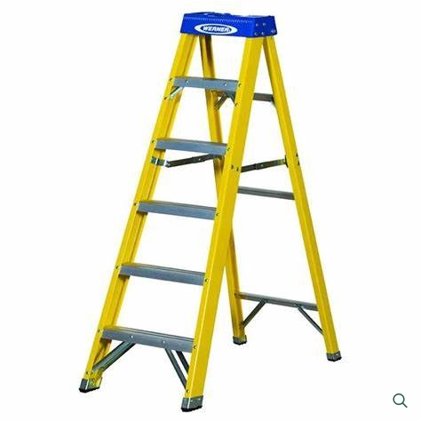 Werner Swingback Step Ladder