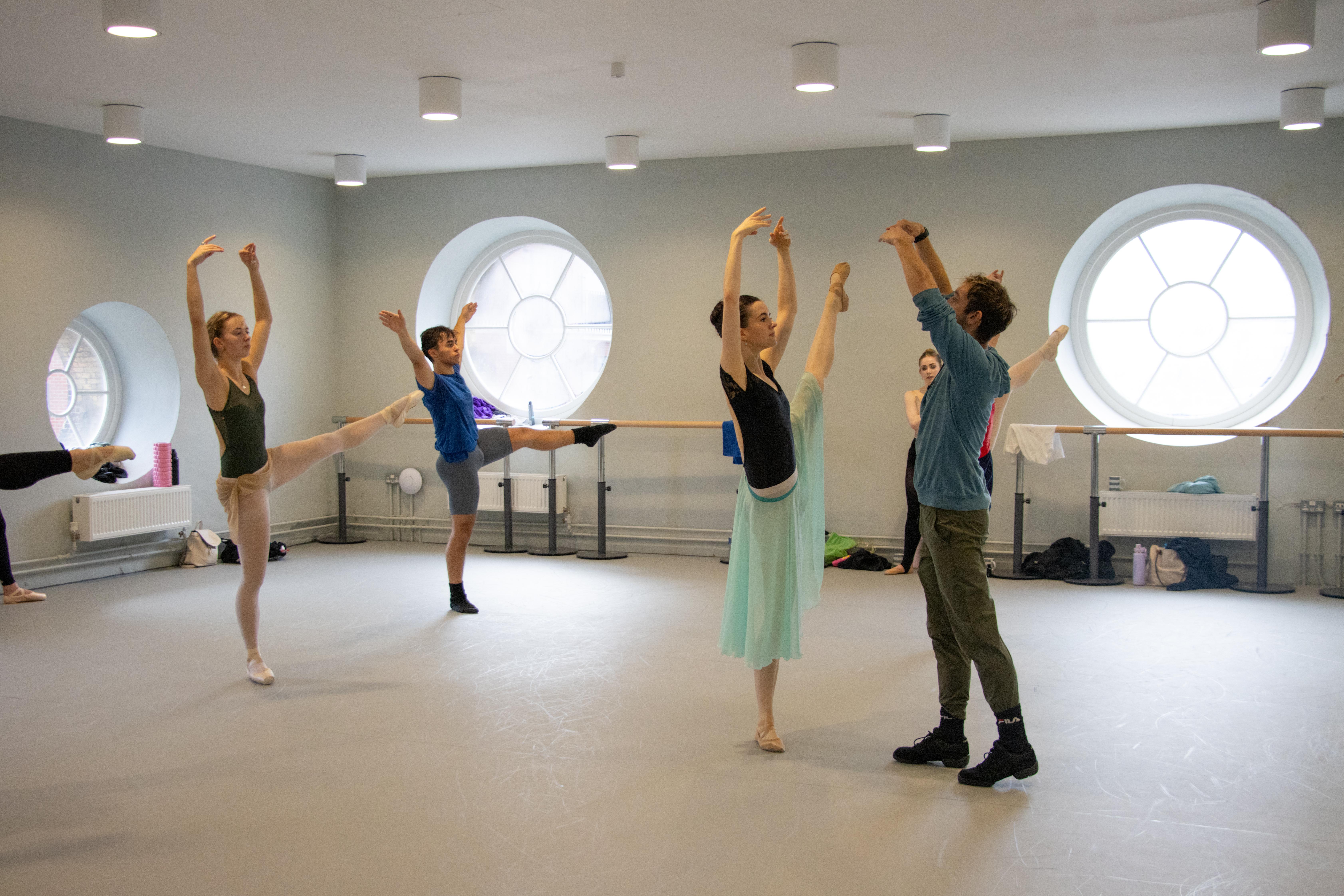 Acosta Dance Centre Renovates Its Studios with Harlequin Dance Floors