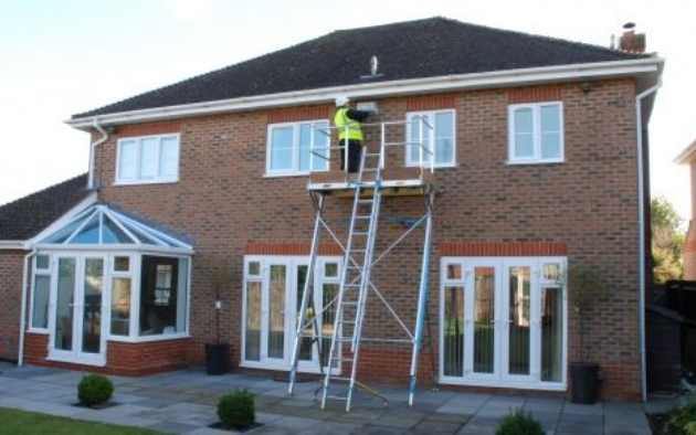 Easi-Dec Access Platform in Oxfordshire