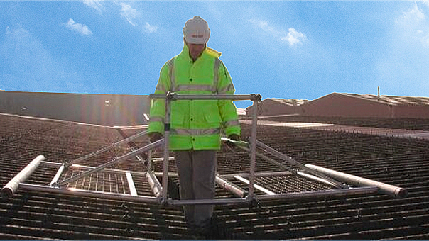 Valley Walk Roof Gutter Maintenance in Oxfordshire