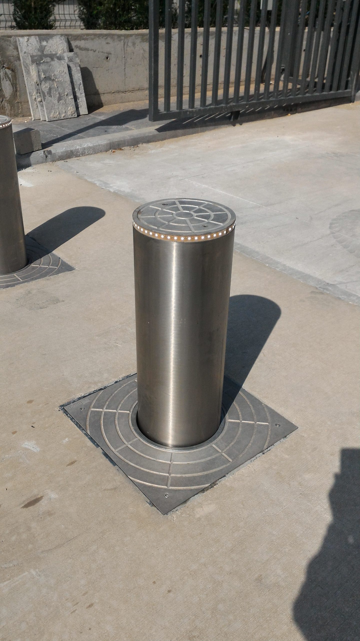Fixed Bollard Barrier – GFB7000 Series