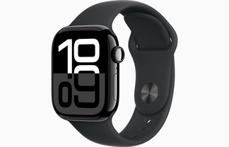 Apple Watch Series 10 in Hounslow