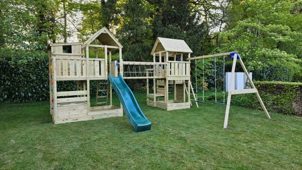Residential vs Commercial Play Equipment: What’s the Difference?