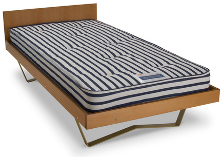 Metal Double Beds for Commercial Use