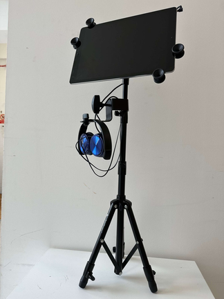 iPad Tripod Stand in Barking & Dagenham