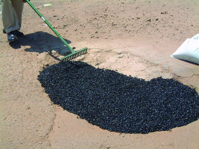 Instantex instant repairs for tarmac, asphalt and concrete