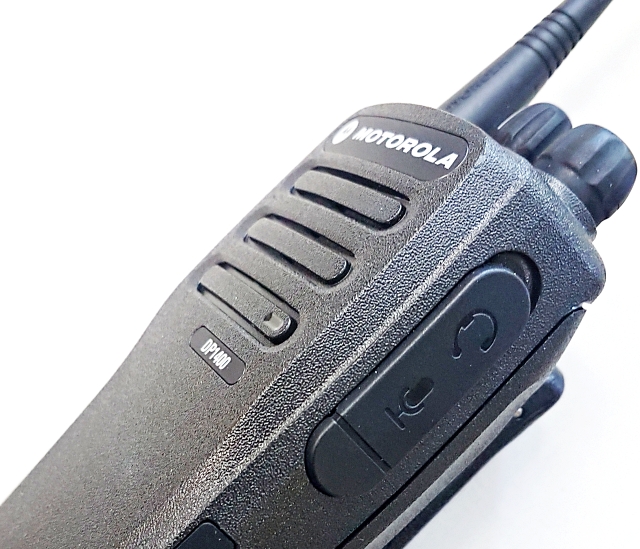 Motorola DP1400 walkie-talkie