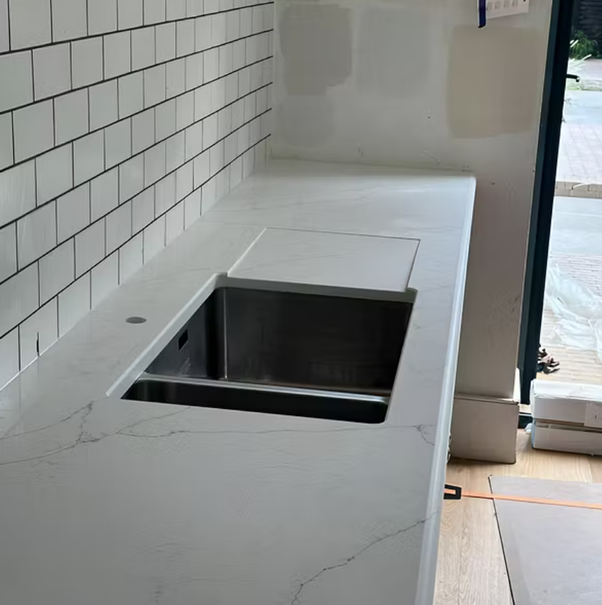Premium Quartz Kitchen Worktops Installation in London