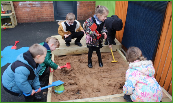 Messy Play Equipment - Mud, Sand & Water