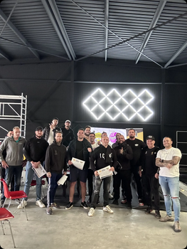 Gafflow Resin Finishes Team