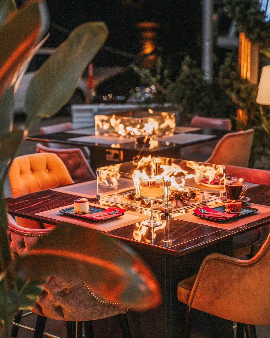 Does a Fire and Cooking Table Need to Be Covered?