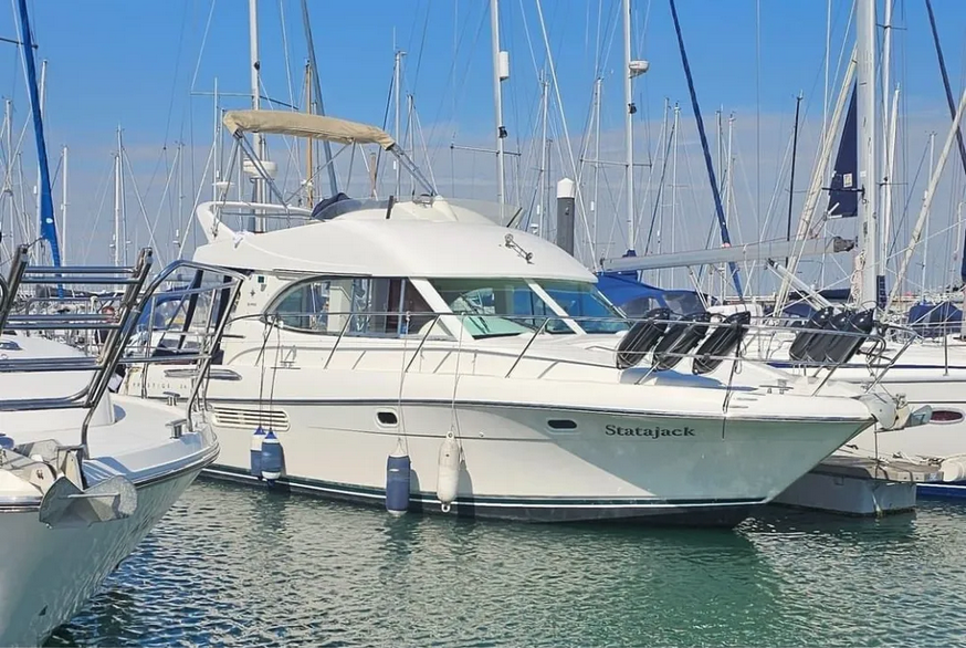 Yacht & Boat Cleaning Services