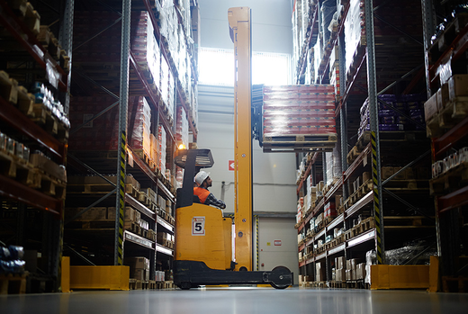 Reach Truck Training in Birkenhead