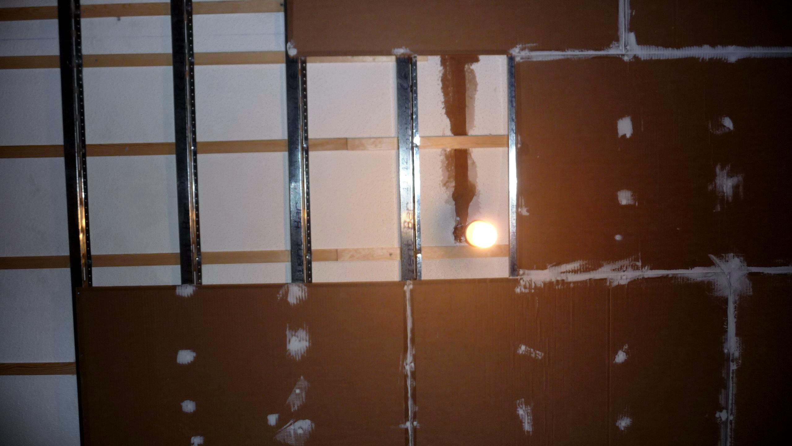 PhoneStar Acoustic Insulation on Ceiling