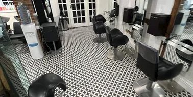 Hair Salon / Cleaning