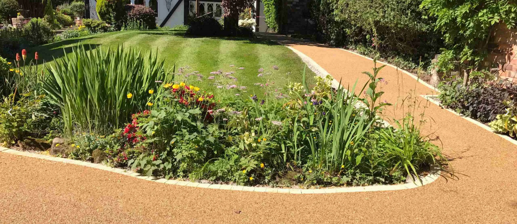 Resin Gardens & Hard Landscaping
