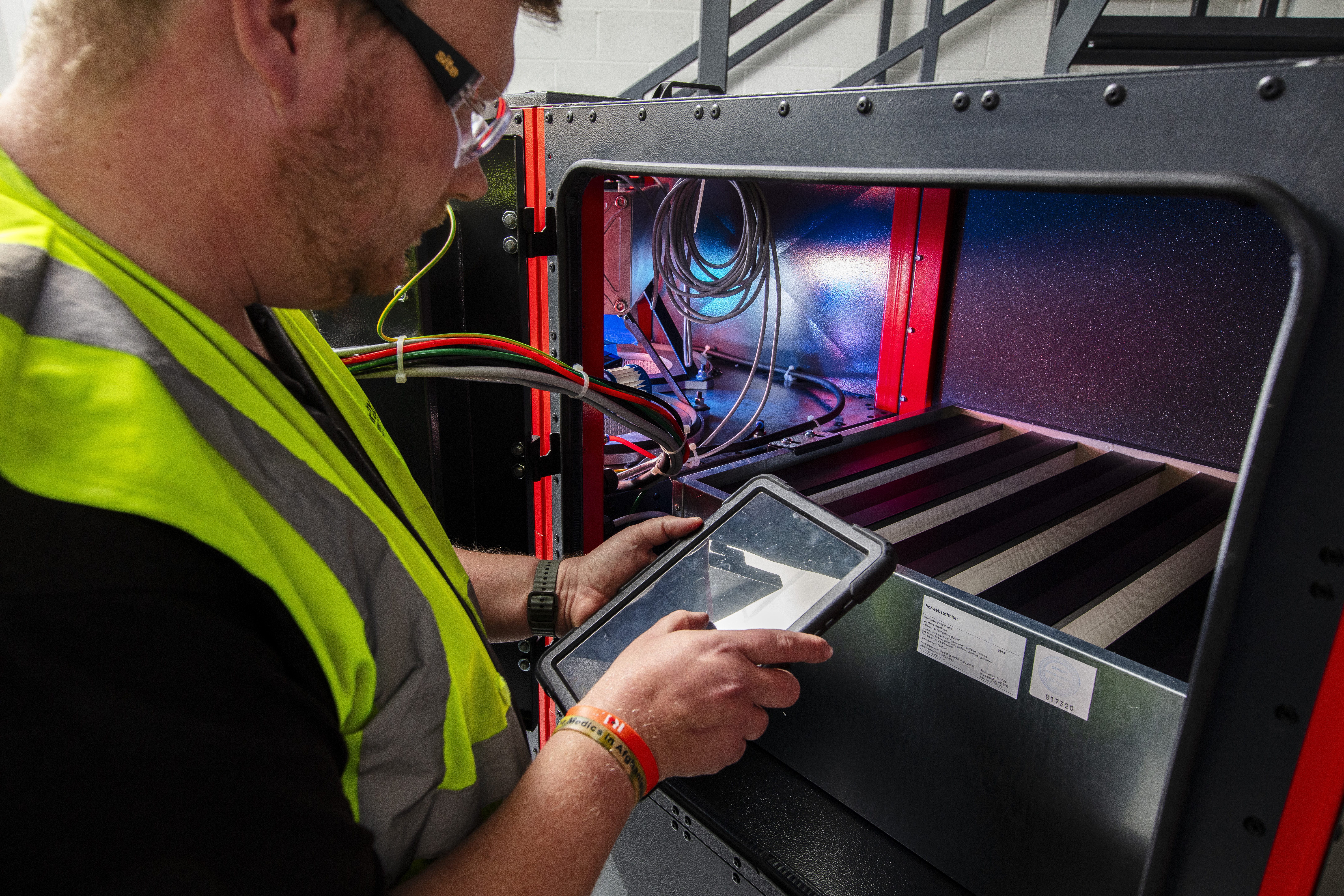 Man commissioning an LEV system