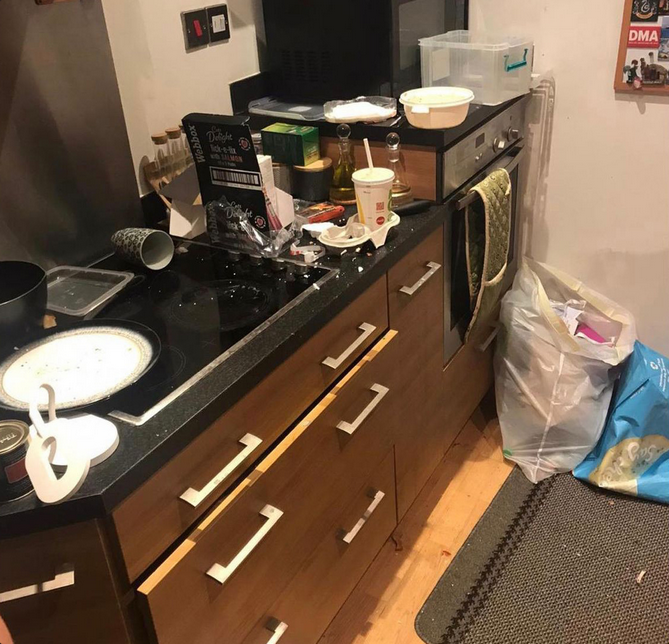 Kitchen Cleaning Services (Before)