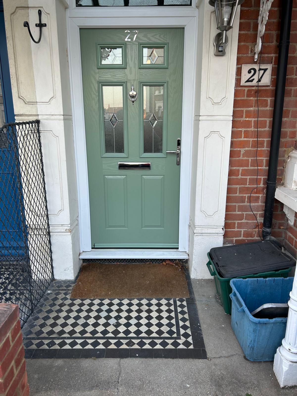 emergency locksmith in Maryland locked out