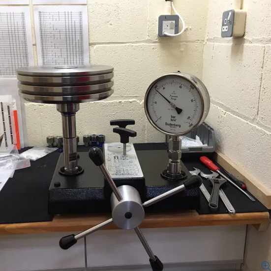 Pressure Gauge Recertification / Recalibration