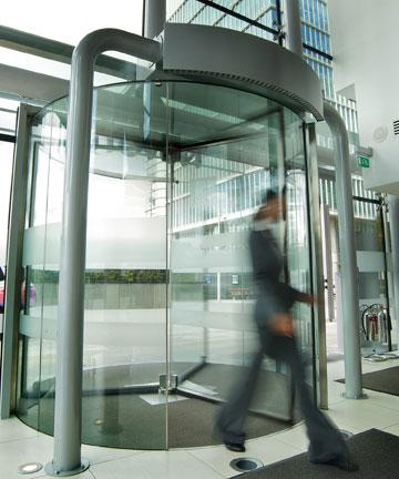 JS Air Curtains Stand Proud at Novotel