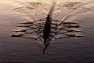 Pulling Together &minus; 5 Key Benefits of Co-sourcing IT Support Services