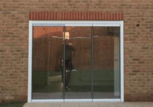 Frameless slide and fold doors in a new build home