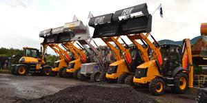 H.E. Services Unleashes The Jcb Hydradig At Open Day