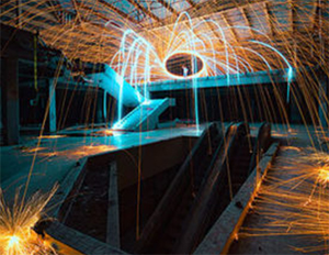 Noise and vibration damping at high temperatures