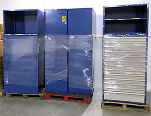 Heavy duty QMP steel industrial drawer cabinets for tools and parts