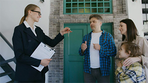 What is the difference between inventory and inventory with check in, what to choose