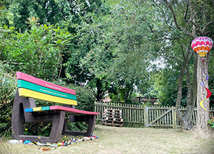 St. Monica&rsquo;s Primary School &minus; Memorial Buddy Bench