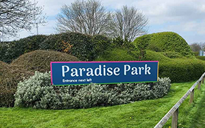 Offline marketing: business signage