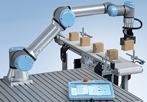 MK belt conveyors controllable by UR cobots
