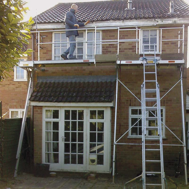 Easi-Dec Platform Accessories: End Frame Support in Oxfordshire
