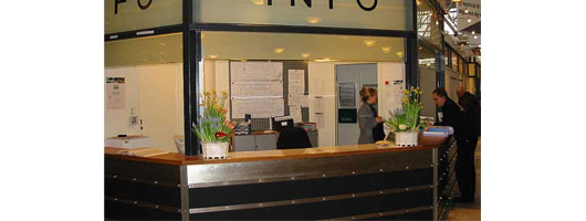 Full Width Vertically Sliding Glass Screens