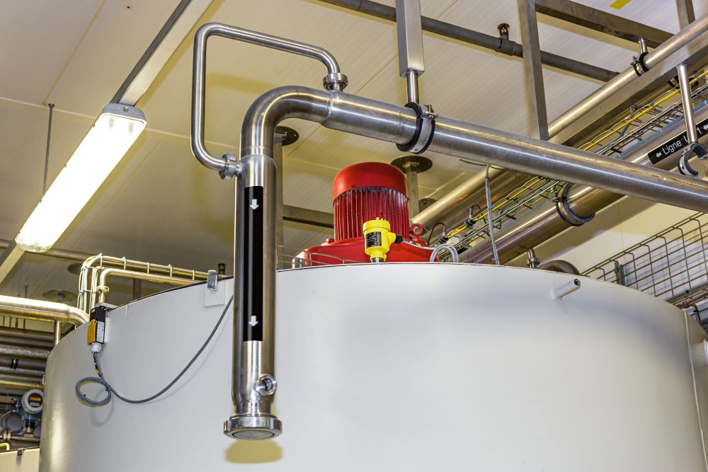 From simple measured values to smart safety systems: point level measurement with VEGA