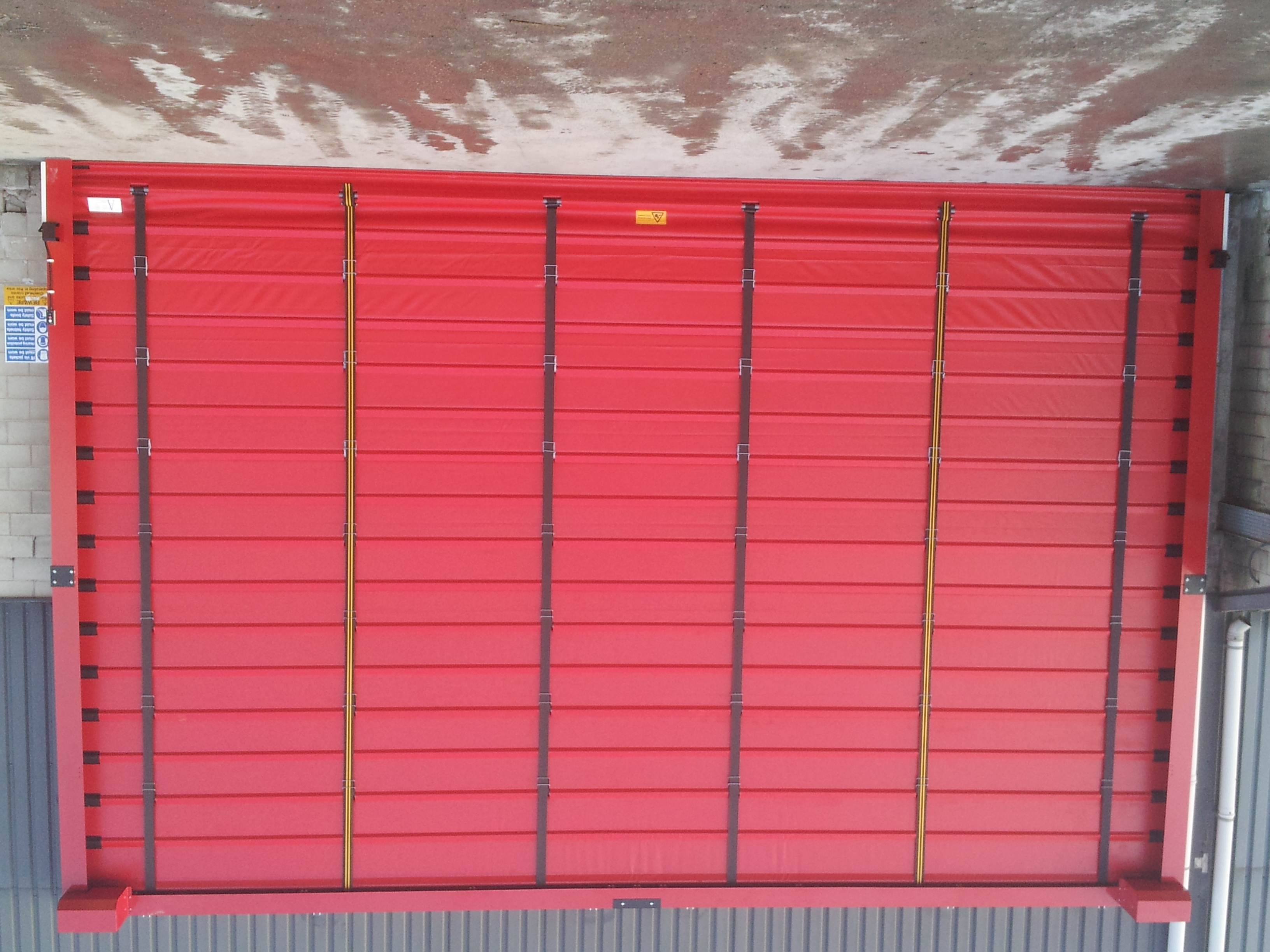 Vizi-Fold Hi-speed door