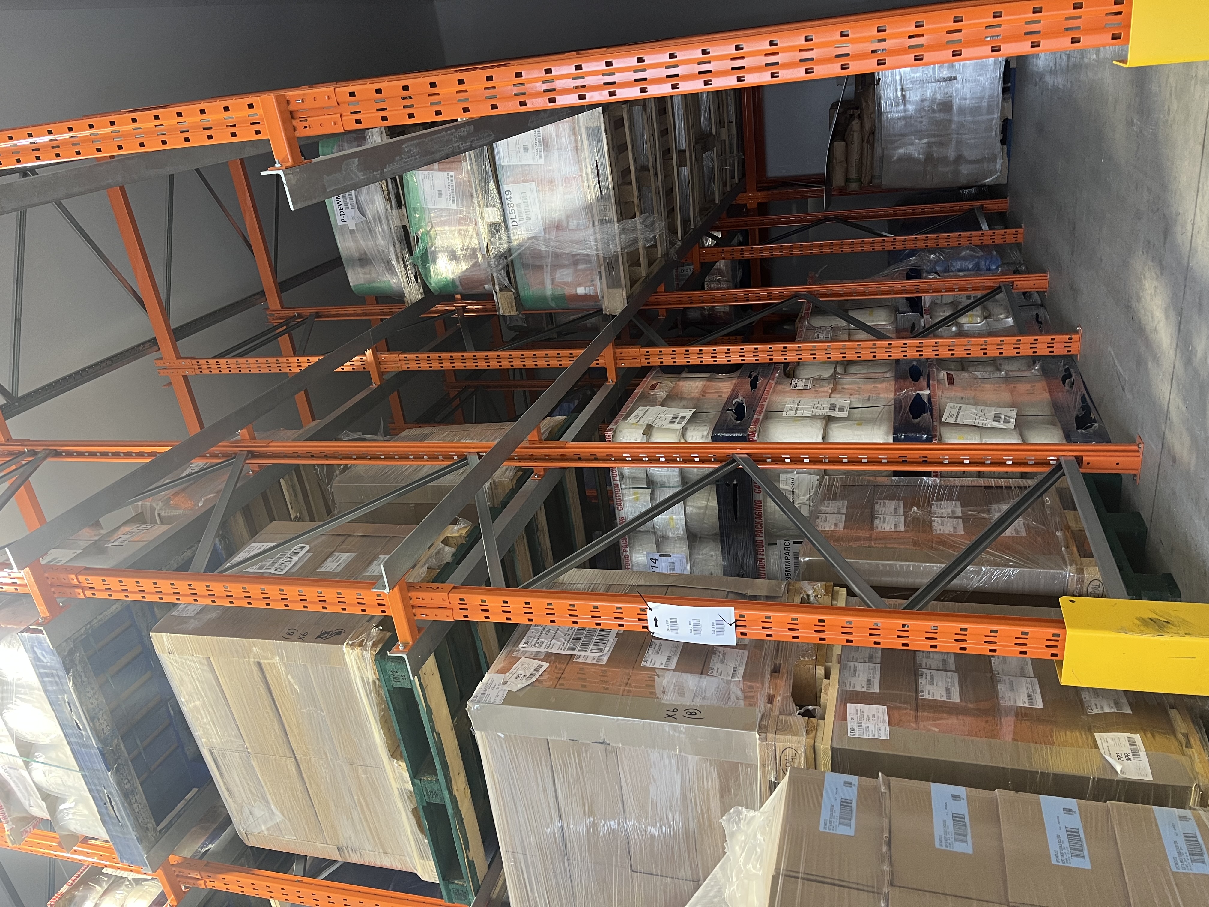 Drive-in Pallet Racking from RediRack