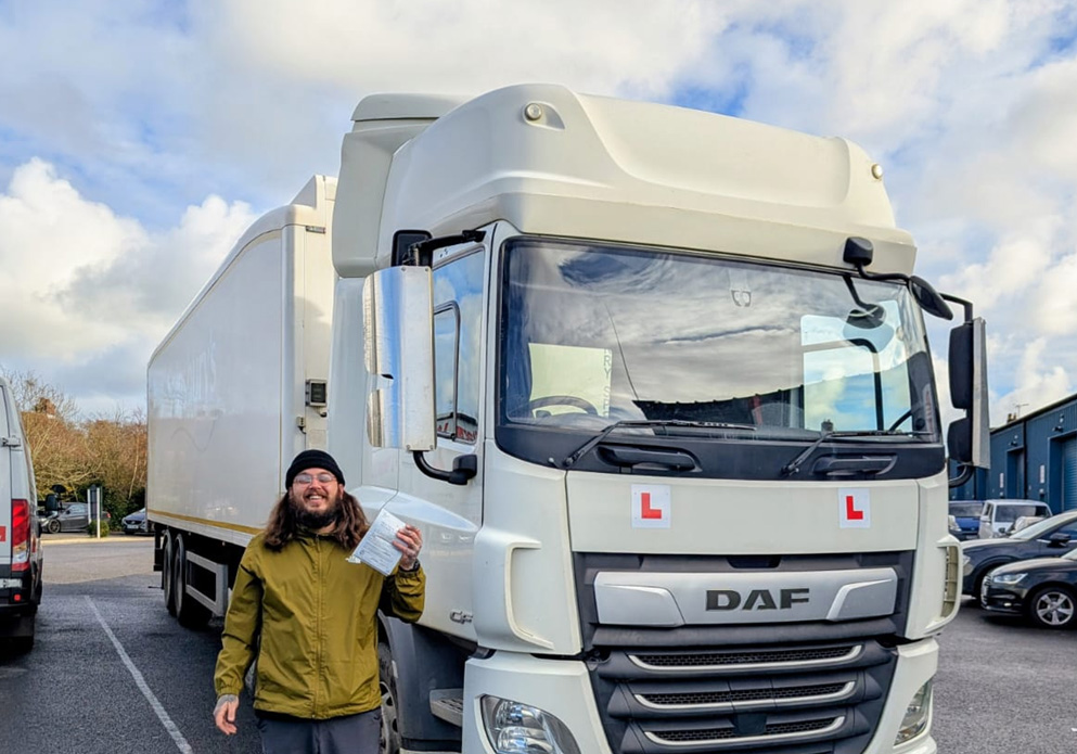 GS Driver Training Celebrates Rising Pass Rates and Expands HGV Licensing Services in the South East