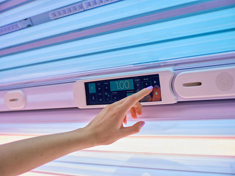 Riviera Tanning Device